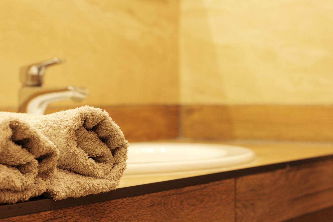 Flat In Cottage Close To The Centre Parking, Wifi, Bbq Λβιβ Εξωτερικό φωτογραφία